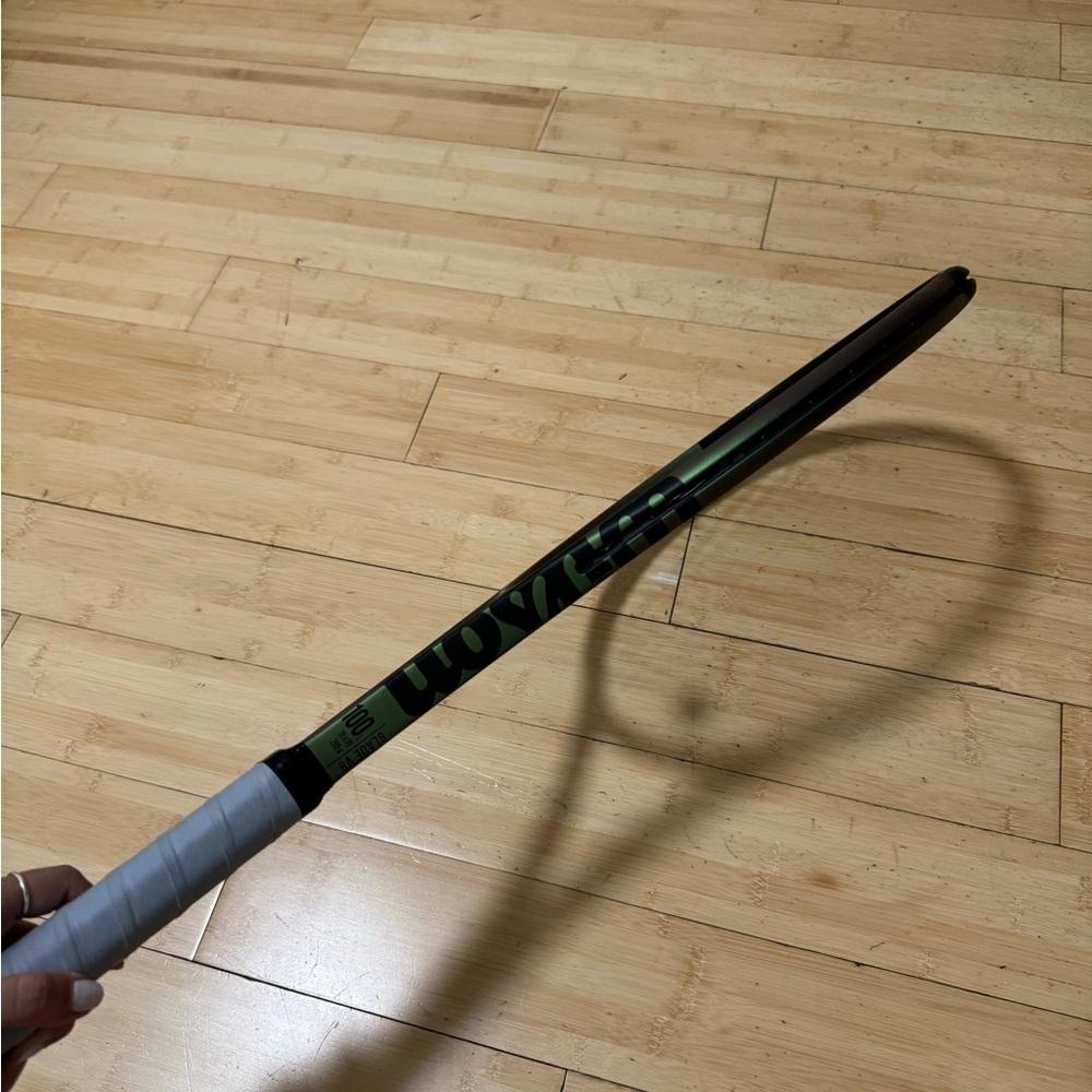 Wilson Tennis Racket - Picture 6 of 9